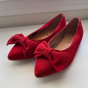 Pointed-Toe Red Bow Flats for Women